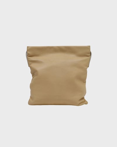 ロゴナッパレザーショルダーバッグ