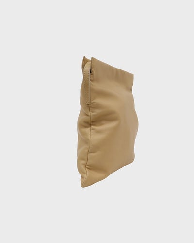 ロゴナッパレザーショルダーバッグ