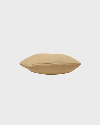 ロゴナッパレザーショルダーバッグ