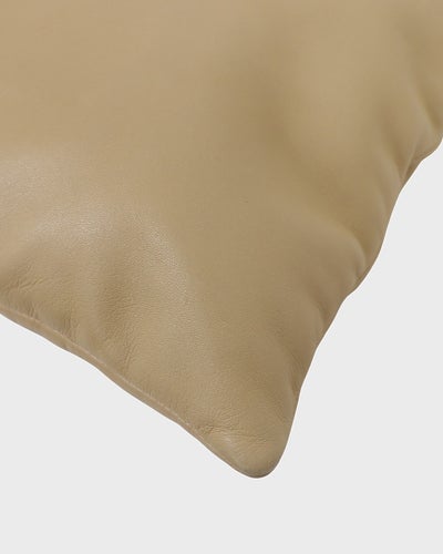ロゴナッパレザーショルダーバッグ