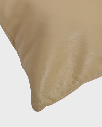 ロゴナッパレザーショルダーバッグ
