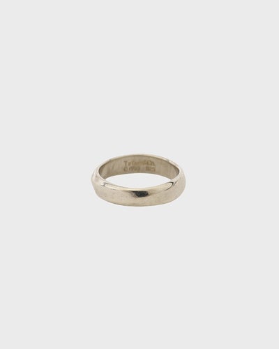 Knife Edge Ring