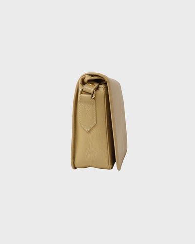 ロゴステッチレザーショルダーバッグ
