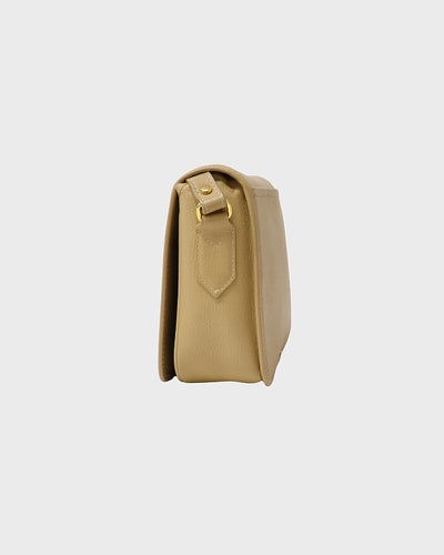 ロゴステッチレザーショルダーバッグ