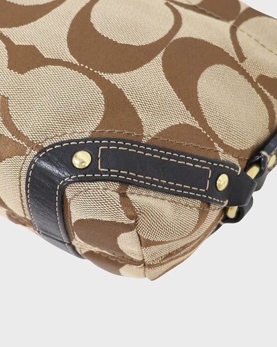 Signature one-shoulder bag
