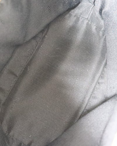 竖条花纹抽绳单肩包