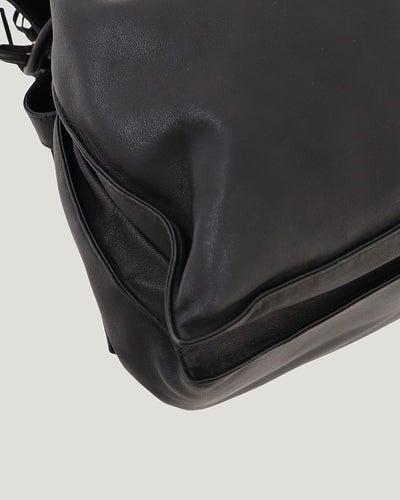 アナグラムレザーショルダーバッグ