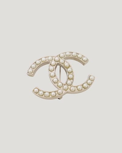 COCO Pearl Brooch
