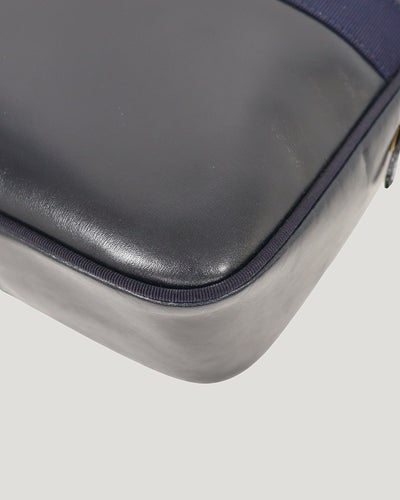 VARA金具レザーショルダーバッグ