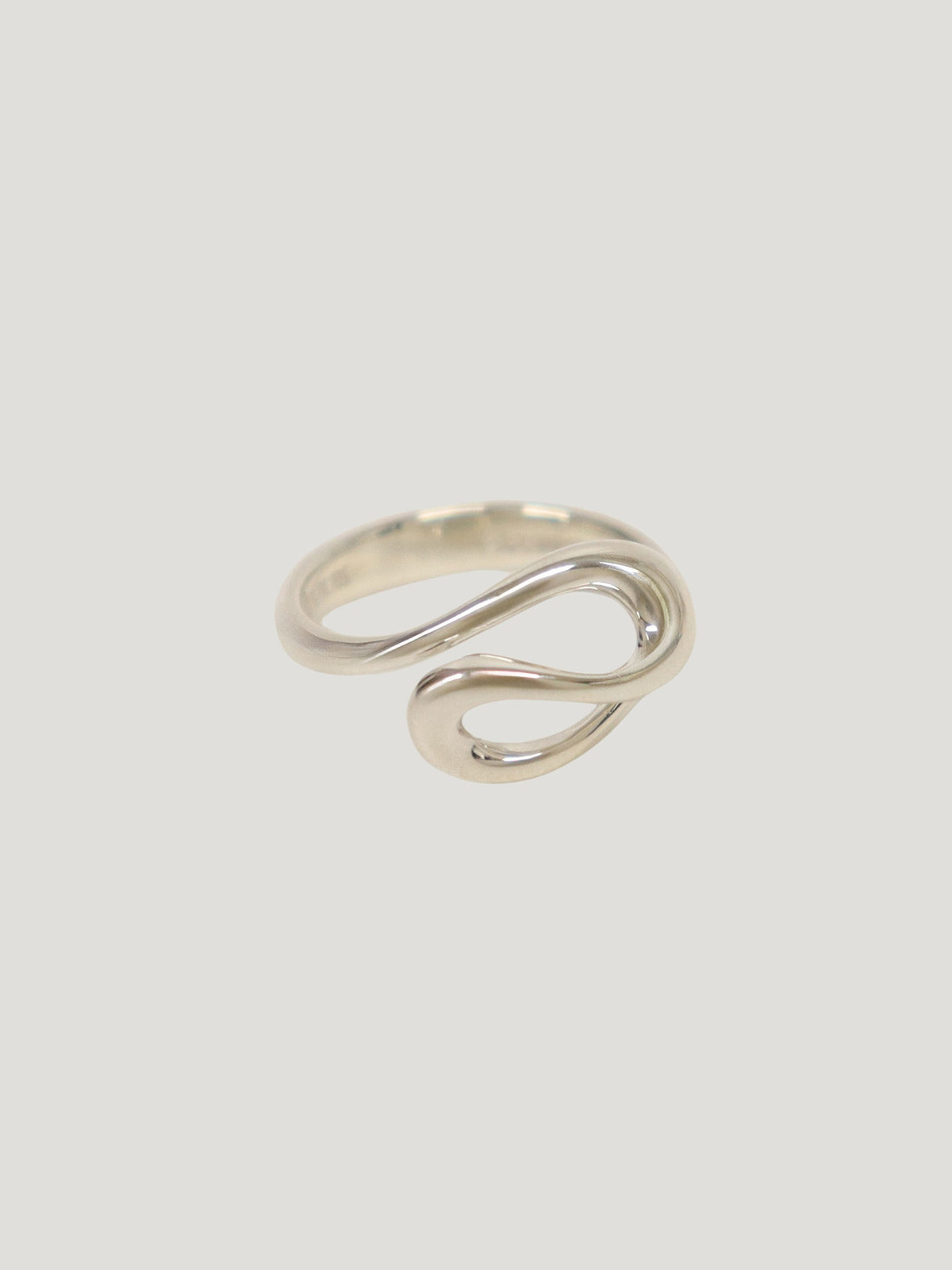 Open Wave Ring