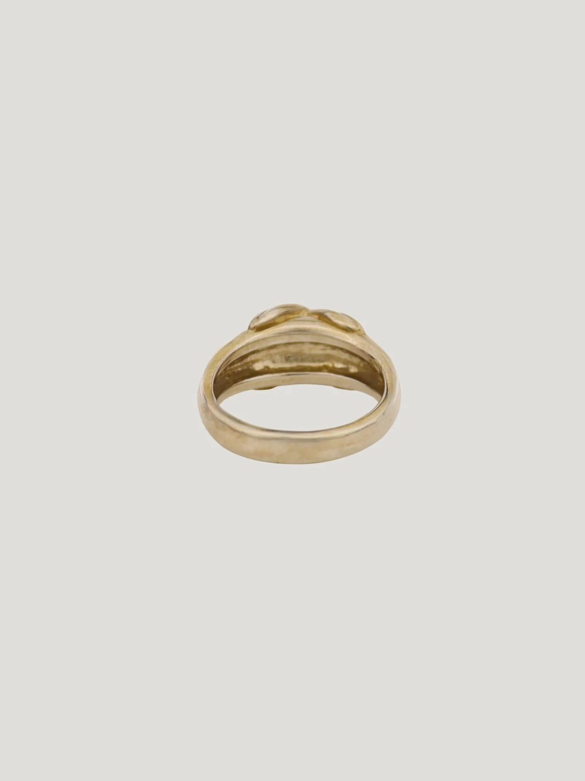 Signature Ring