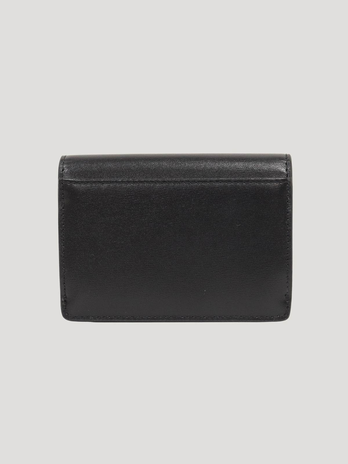 Triomphe flap card holder