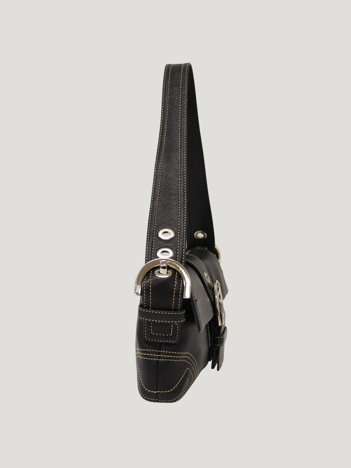 Soho leather one-shoulder bag