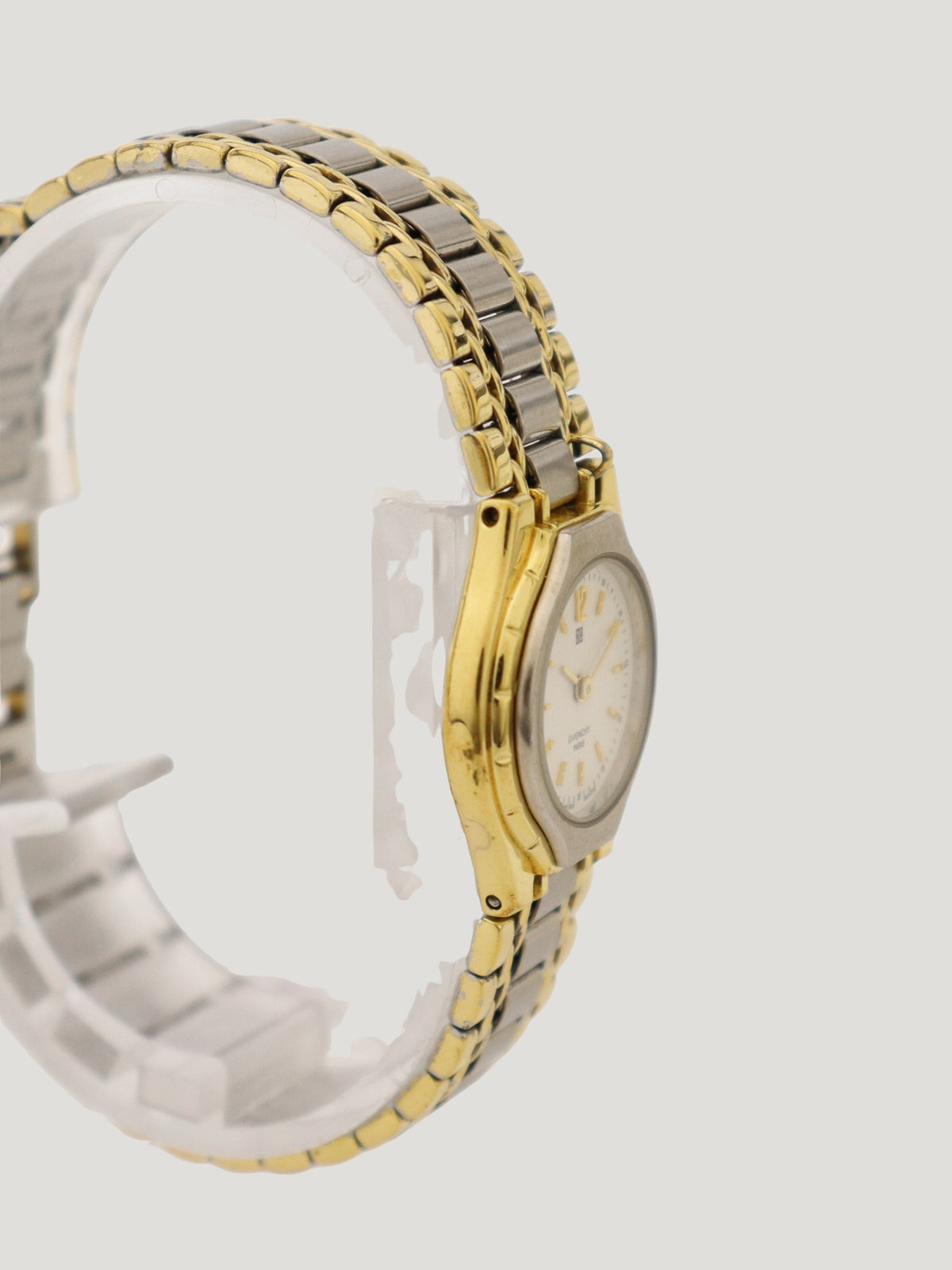 Round-bezel watch