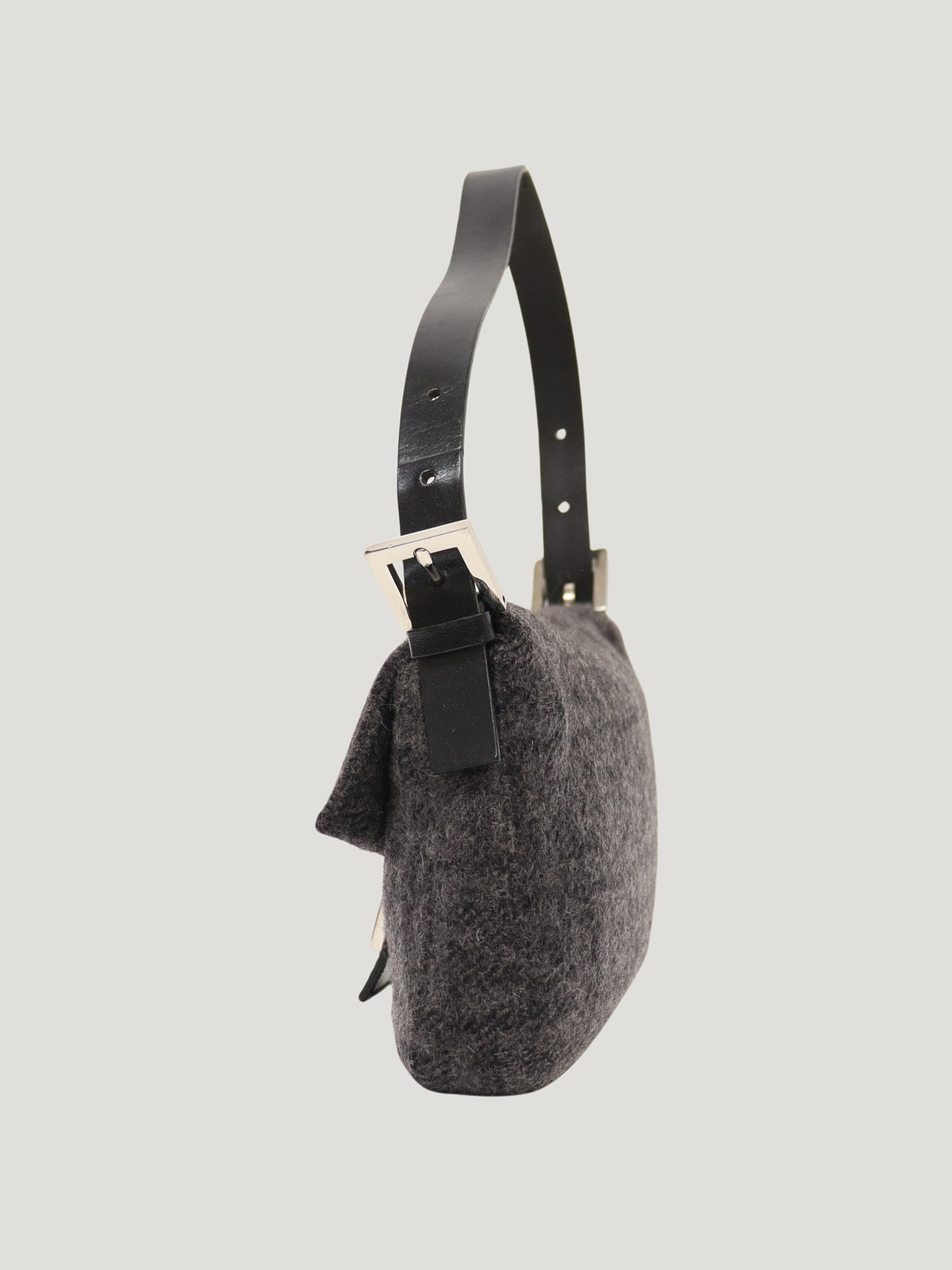 Wool Mamma bucket bag