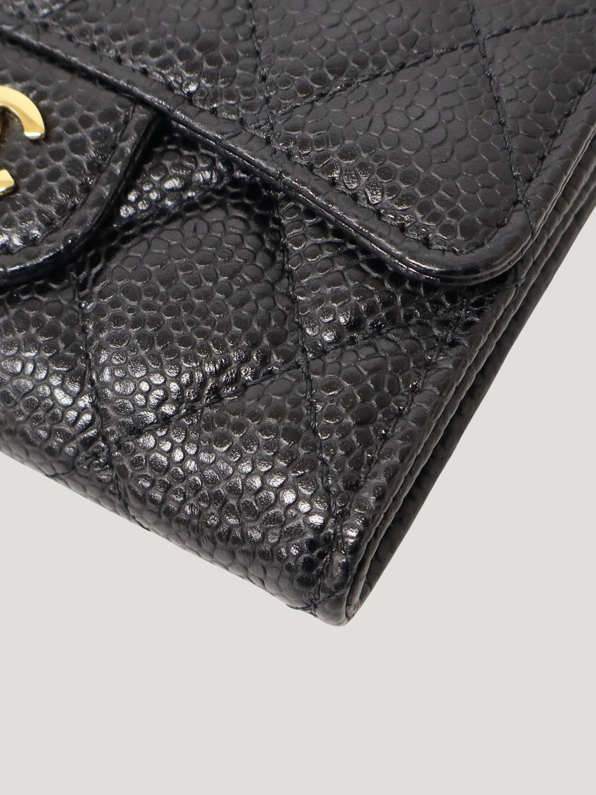 Caviar leather card case
