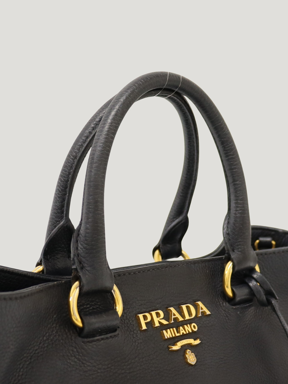 Logo hardware leather 2-way bag