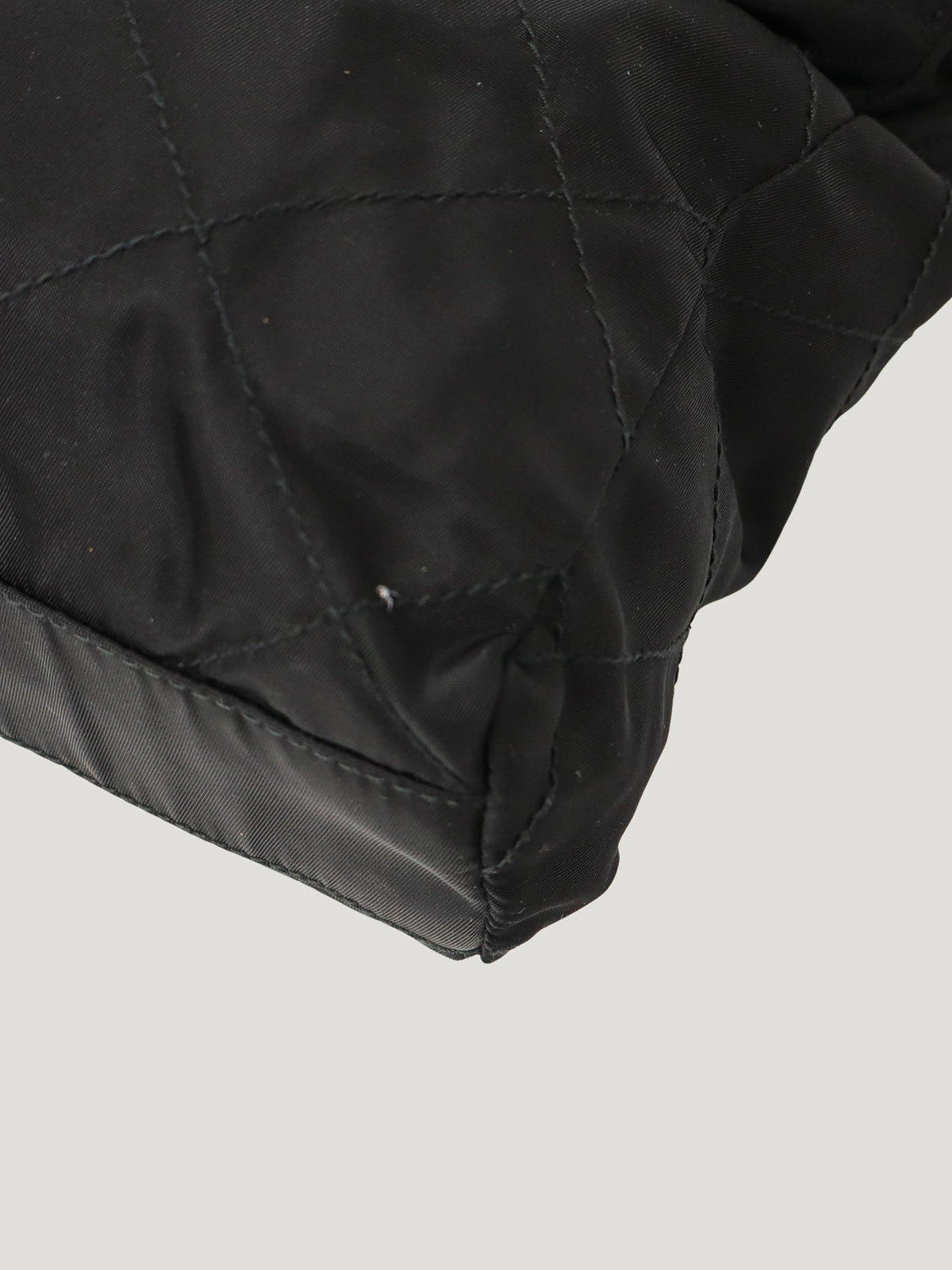 Triangular logo hardware quilted nylon chain shoulder bag