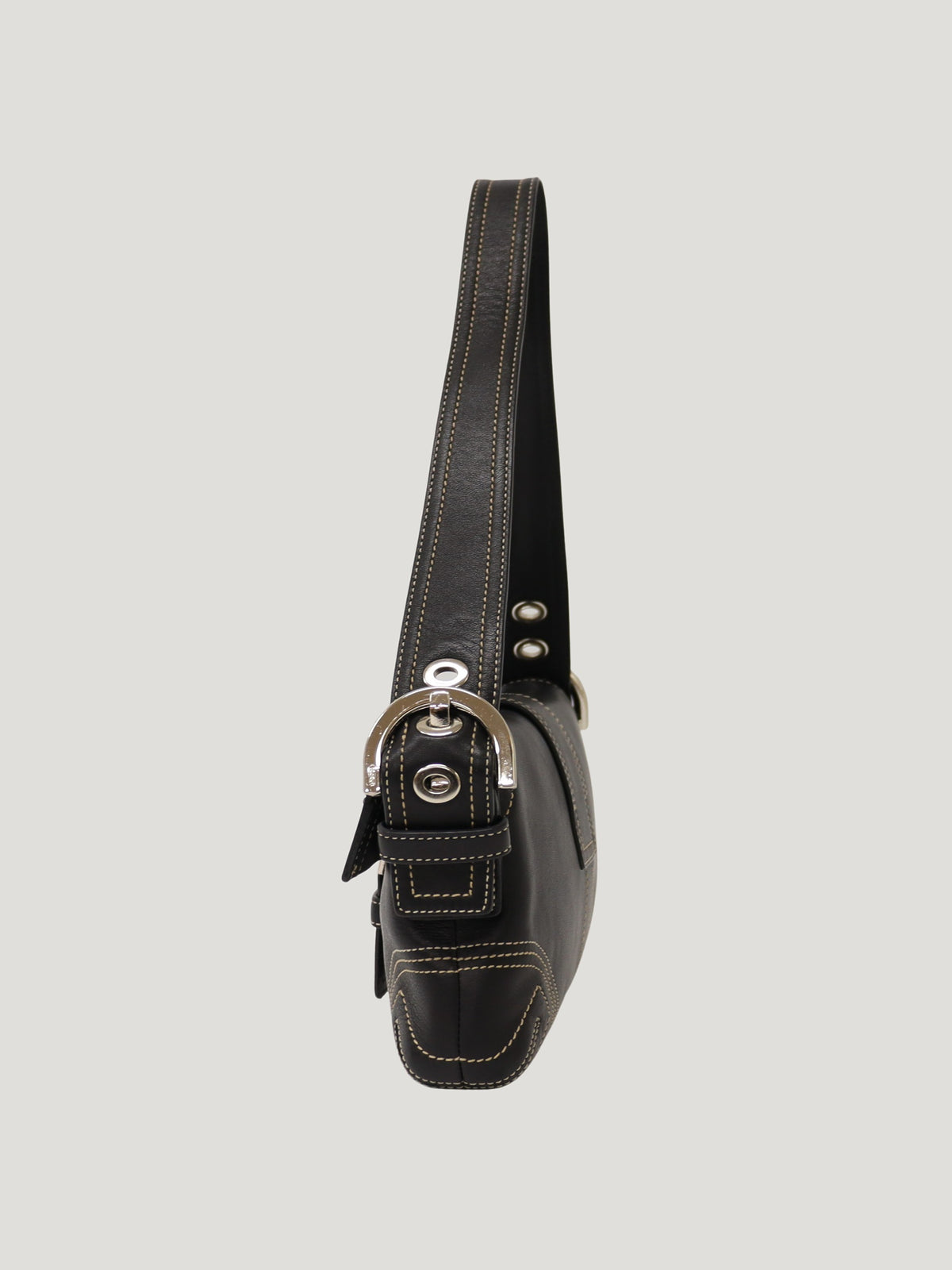 Soho leather one-shoulder bag