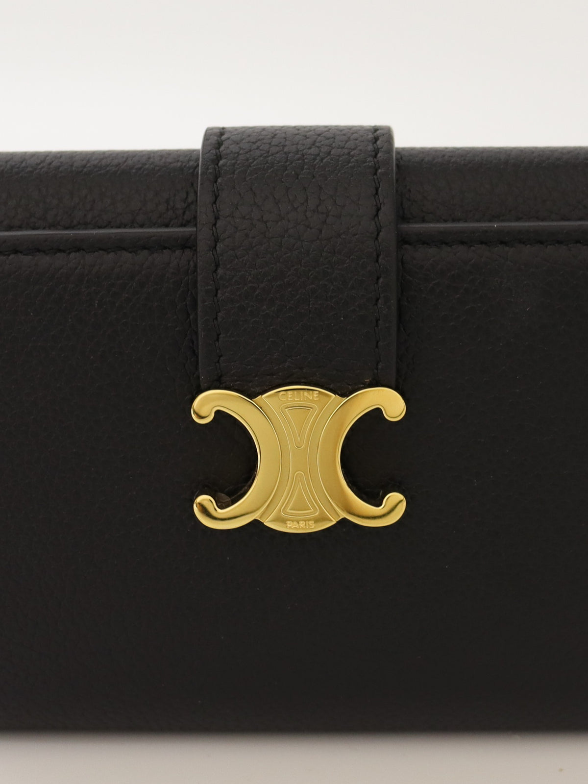 Triomphe compact wallet