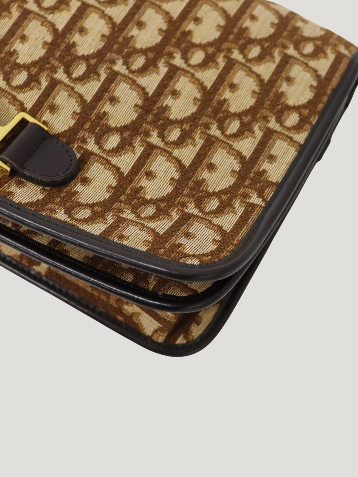 Trotter-pattern chain shoulder bag