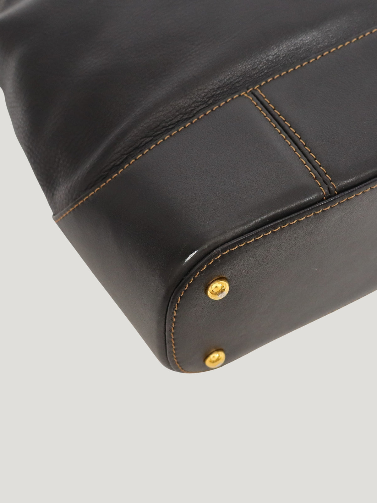 Anton Shoulder Bag