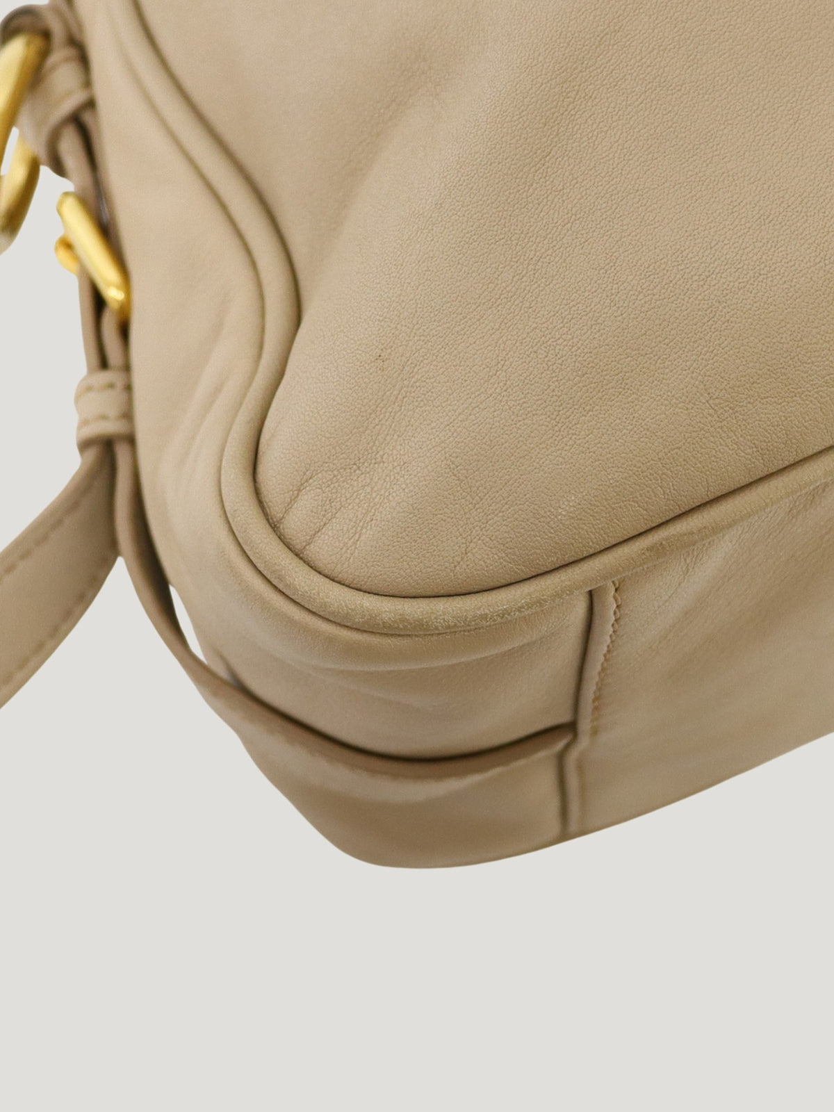 Logo hardware leather 2-way bag
