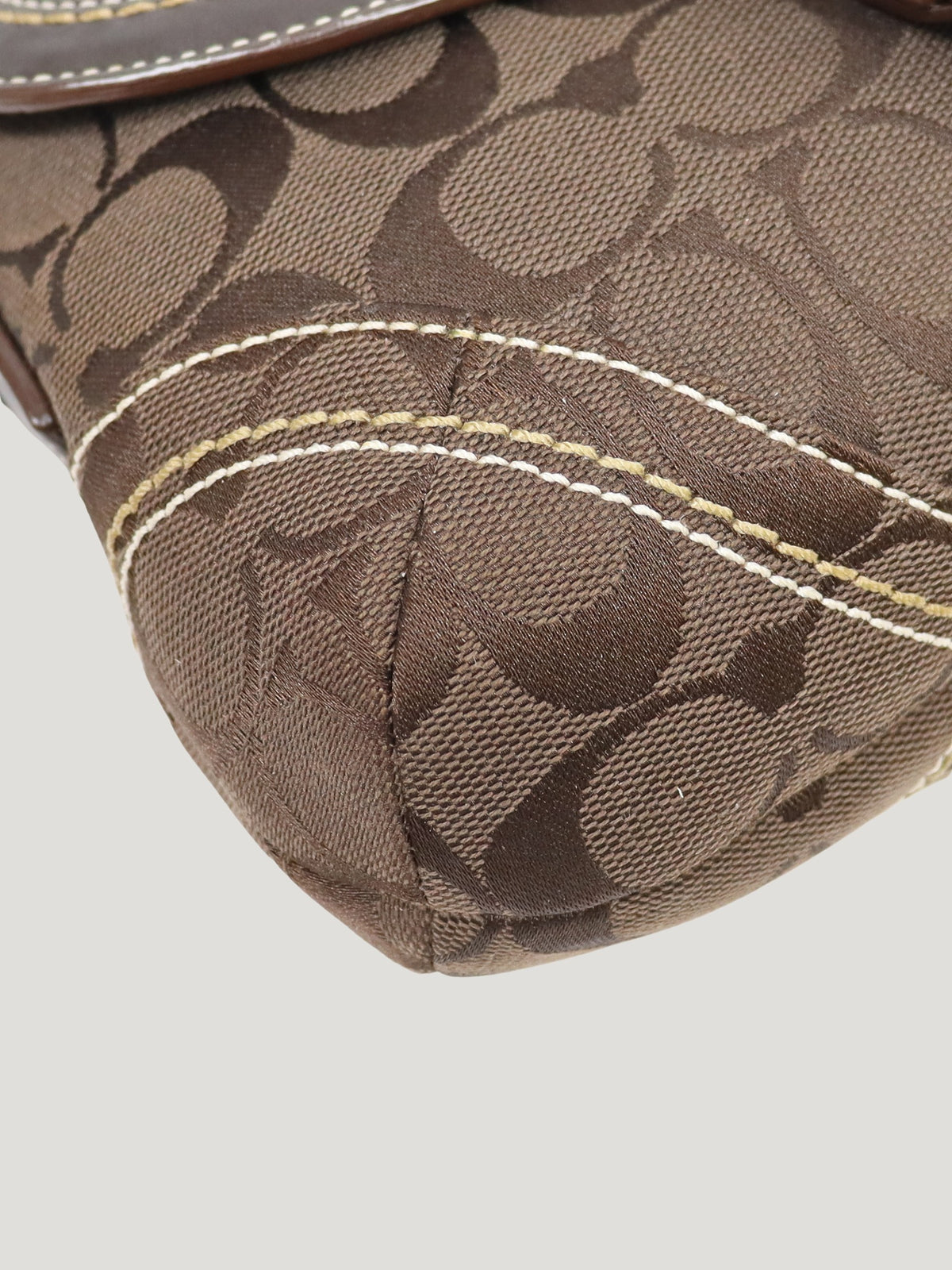 Signature One-Shoulder Bag