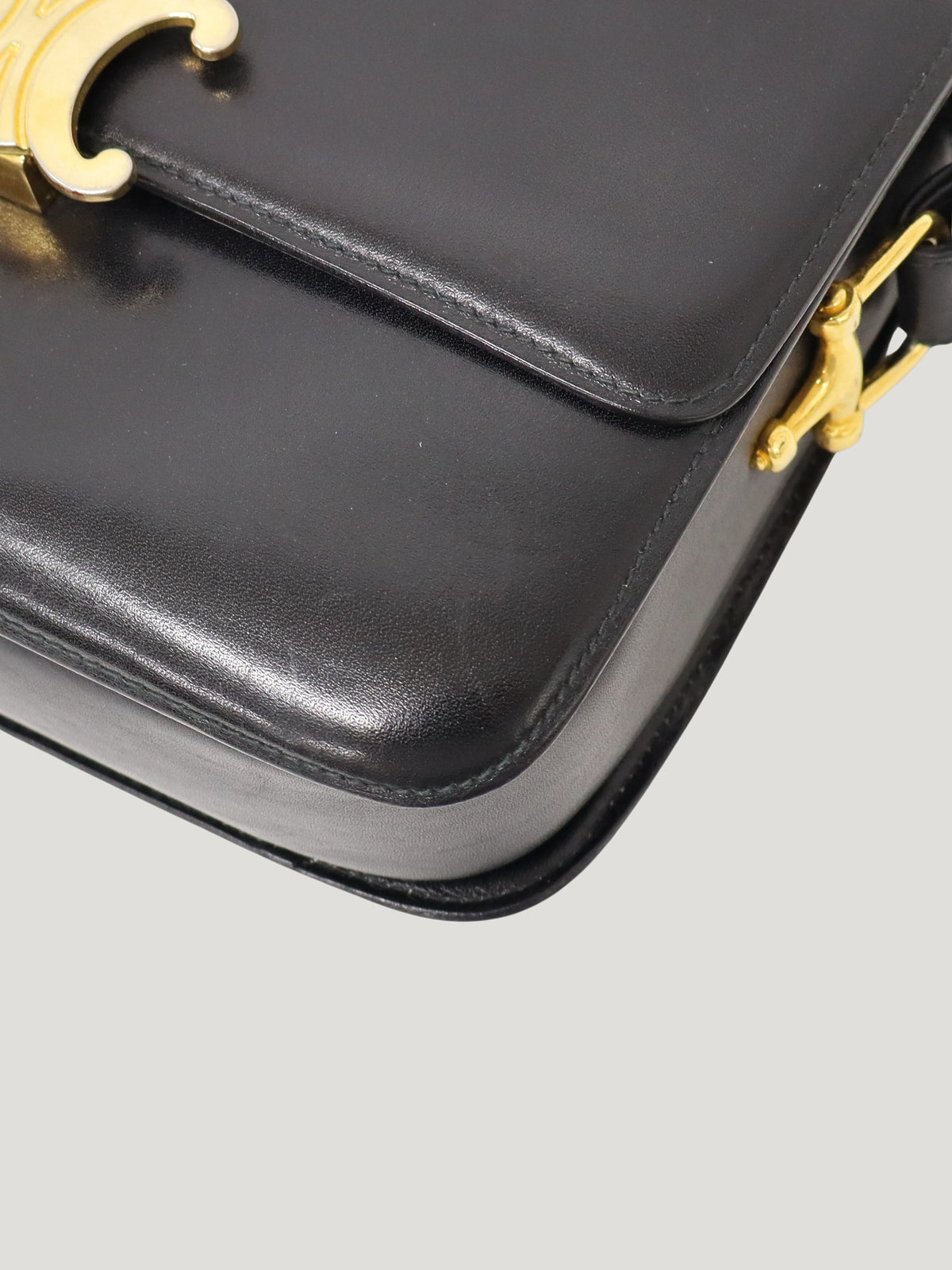 Triomphe Leather One-Shoulder Bag