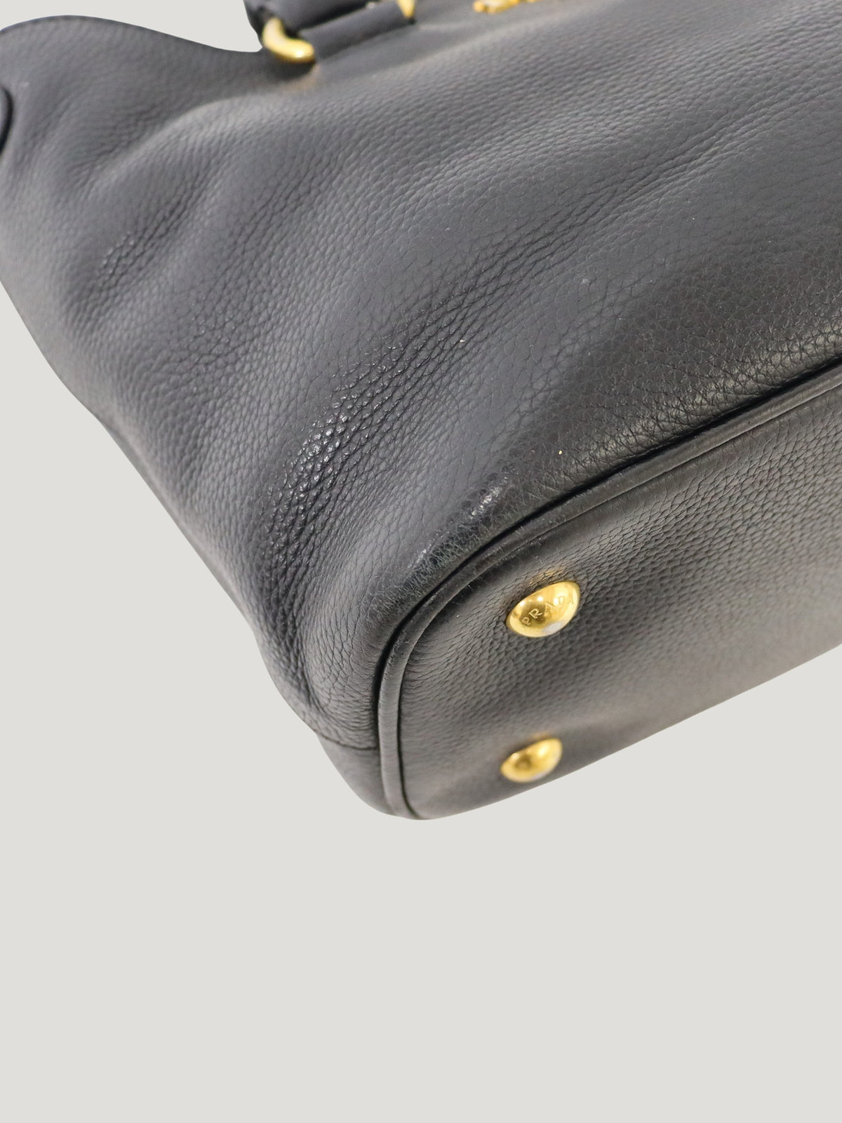 Logo hardware leather 2-way bag