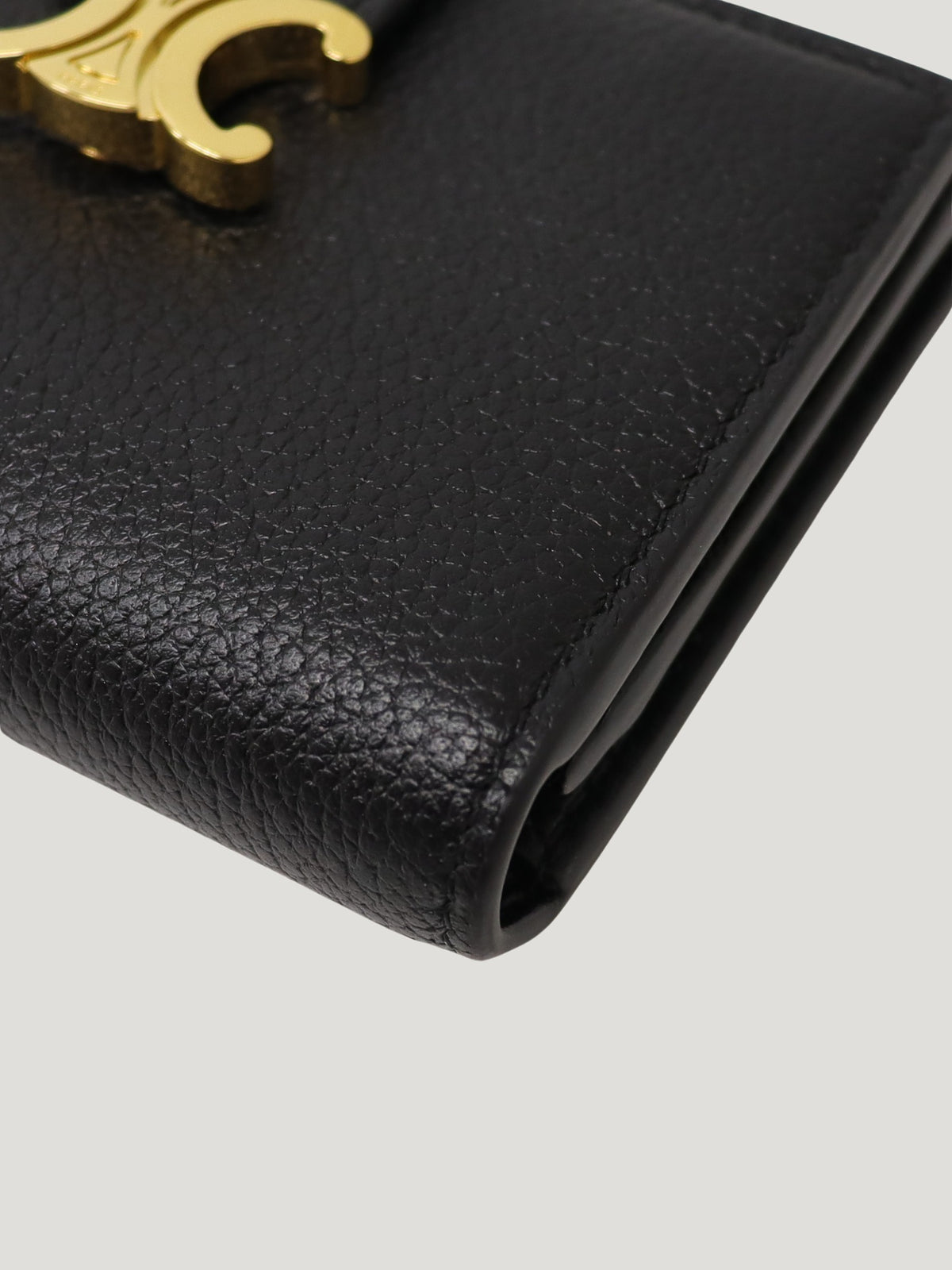 Triomphe compact wallet