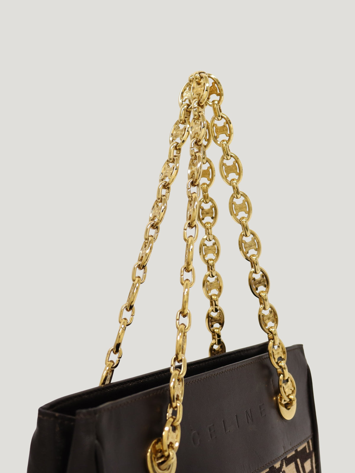Triomphe Chain Shoulder Bag