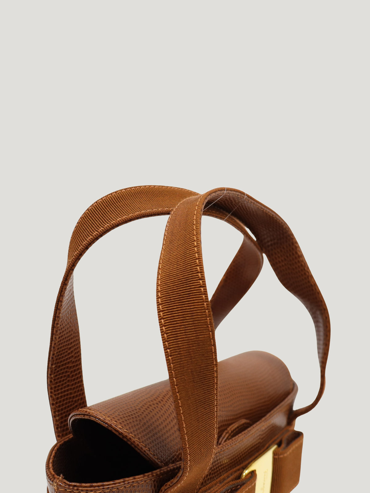 Vara Hardware Leather Handbag