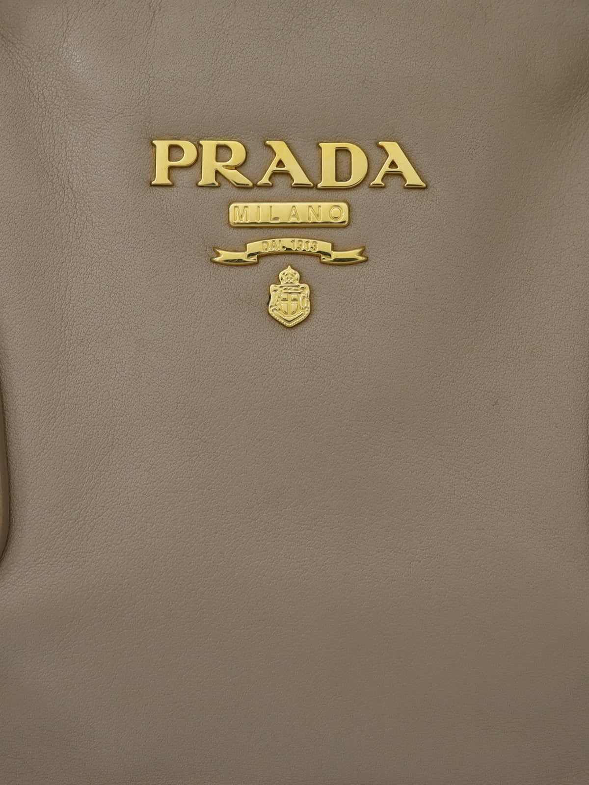 Logo hardware leather 2-way bag