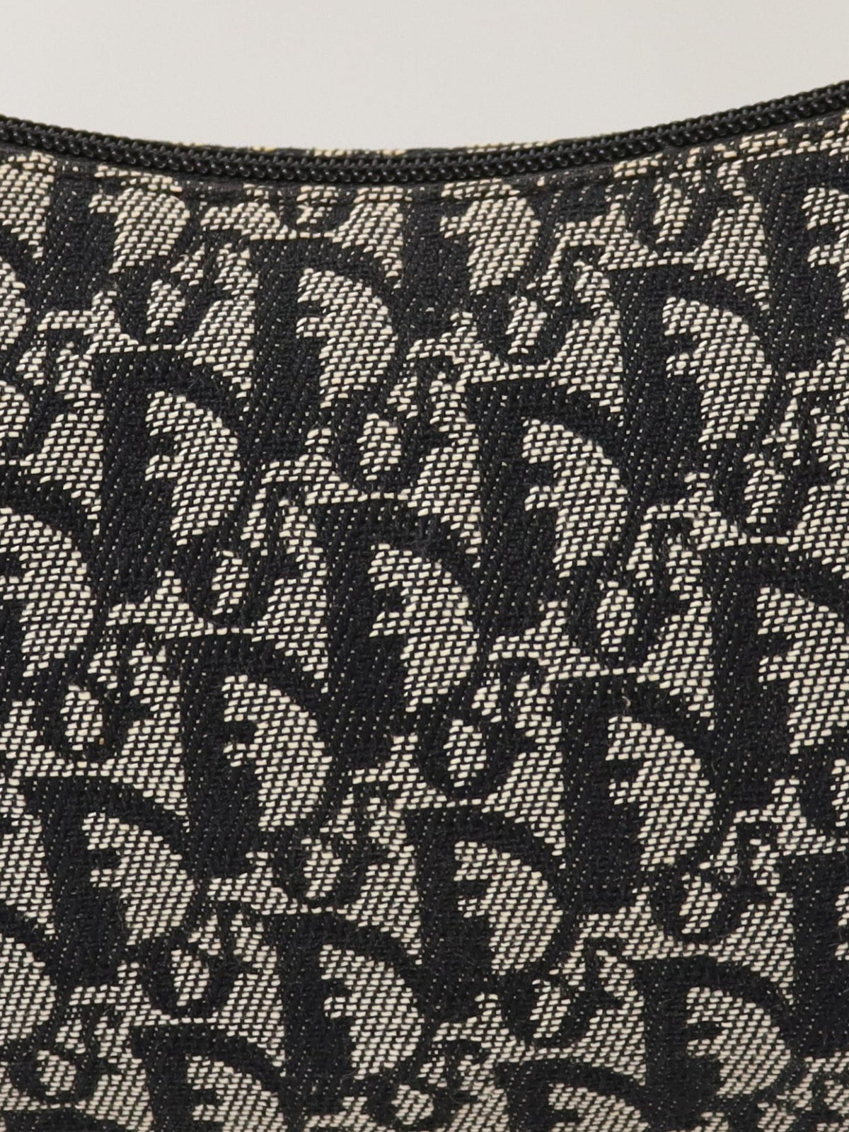 Trotter-pattern one-shoulder bag