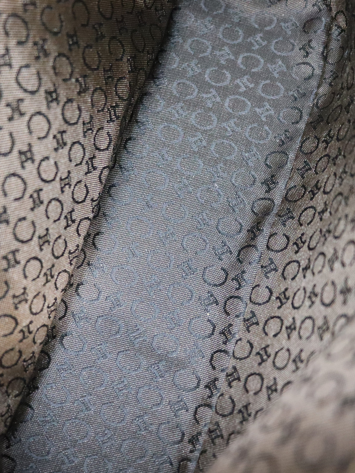 C Macadam-pattern shoulder bag