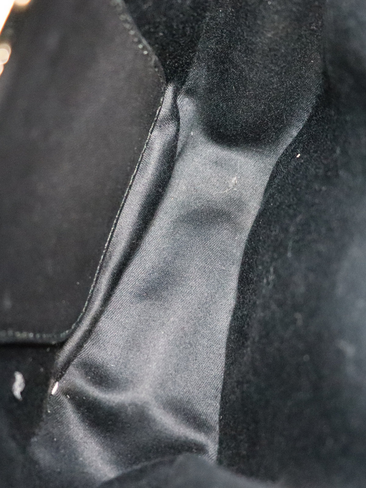 Matelassé shoulder bag