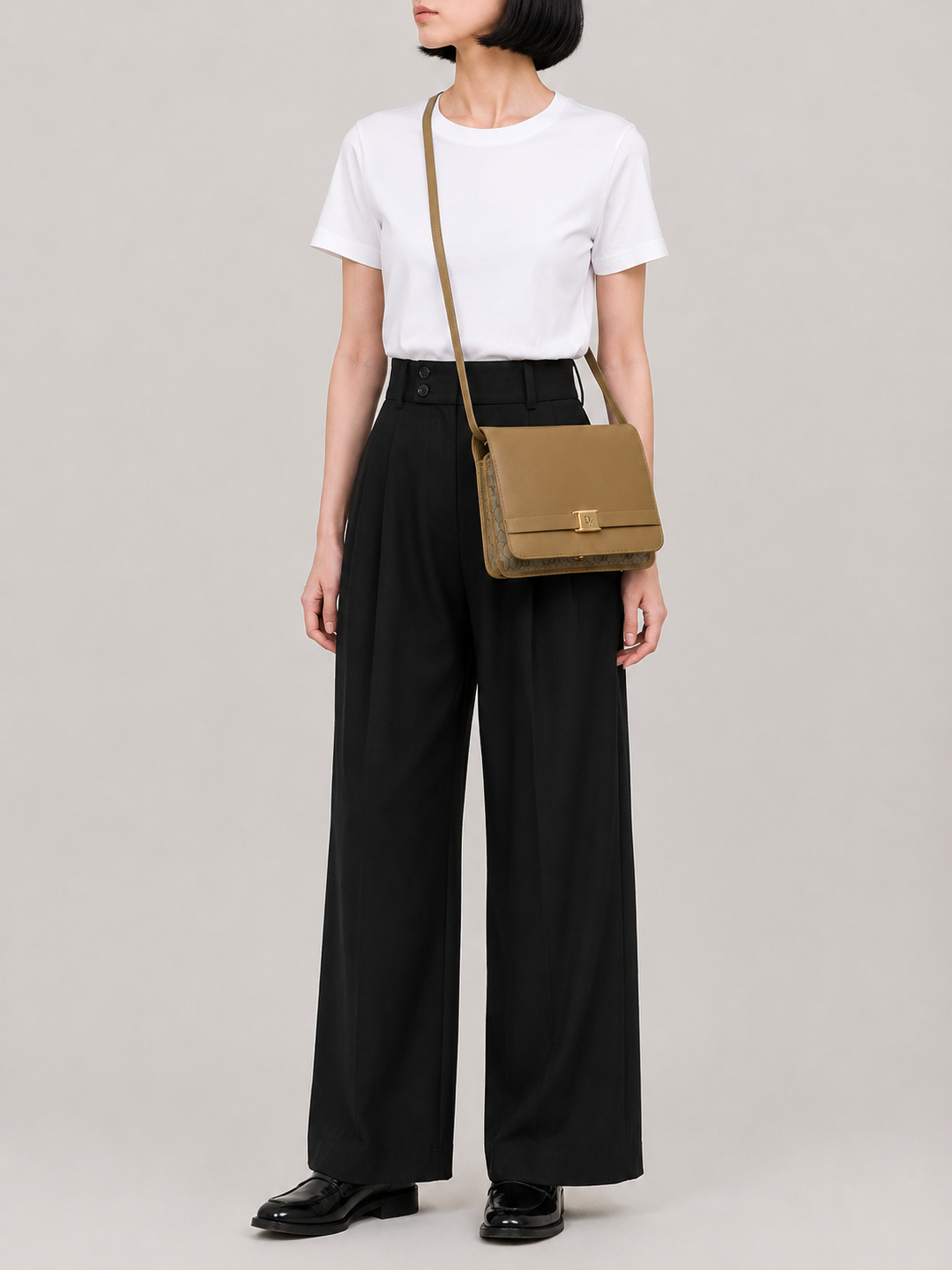 ハニカム柄ショルダーバッグ