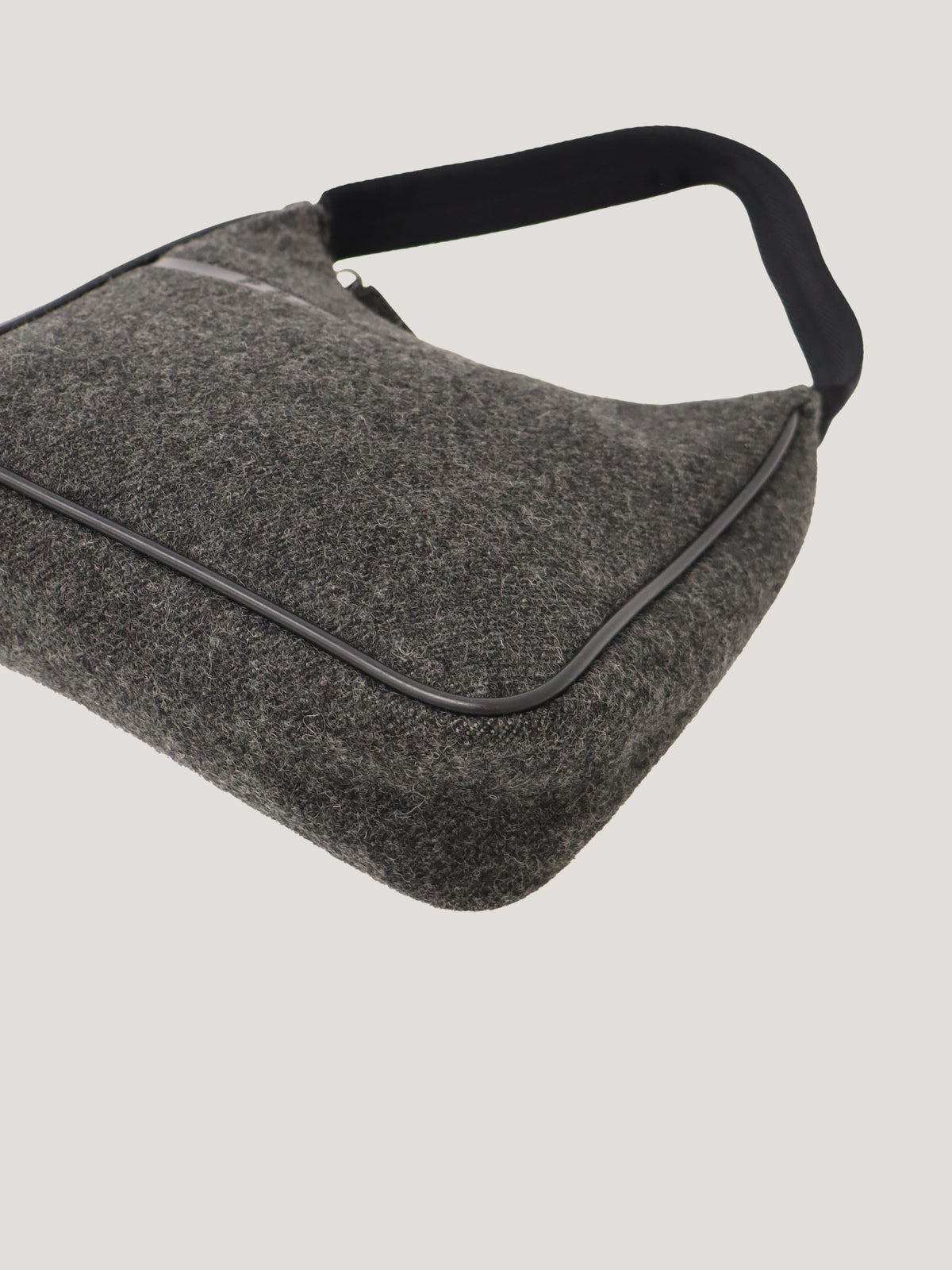 Logo-engraved wool handbag