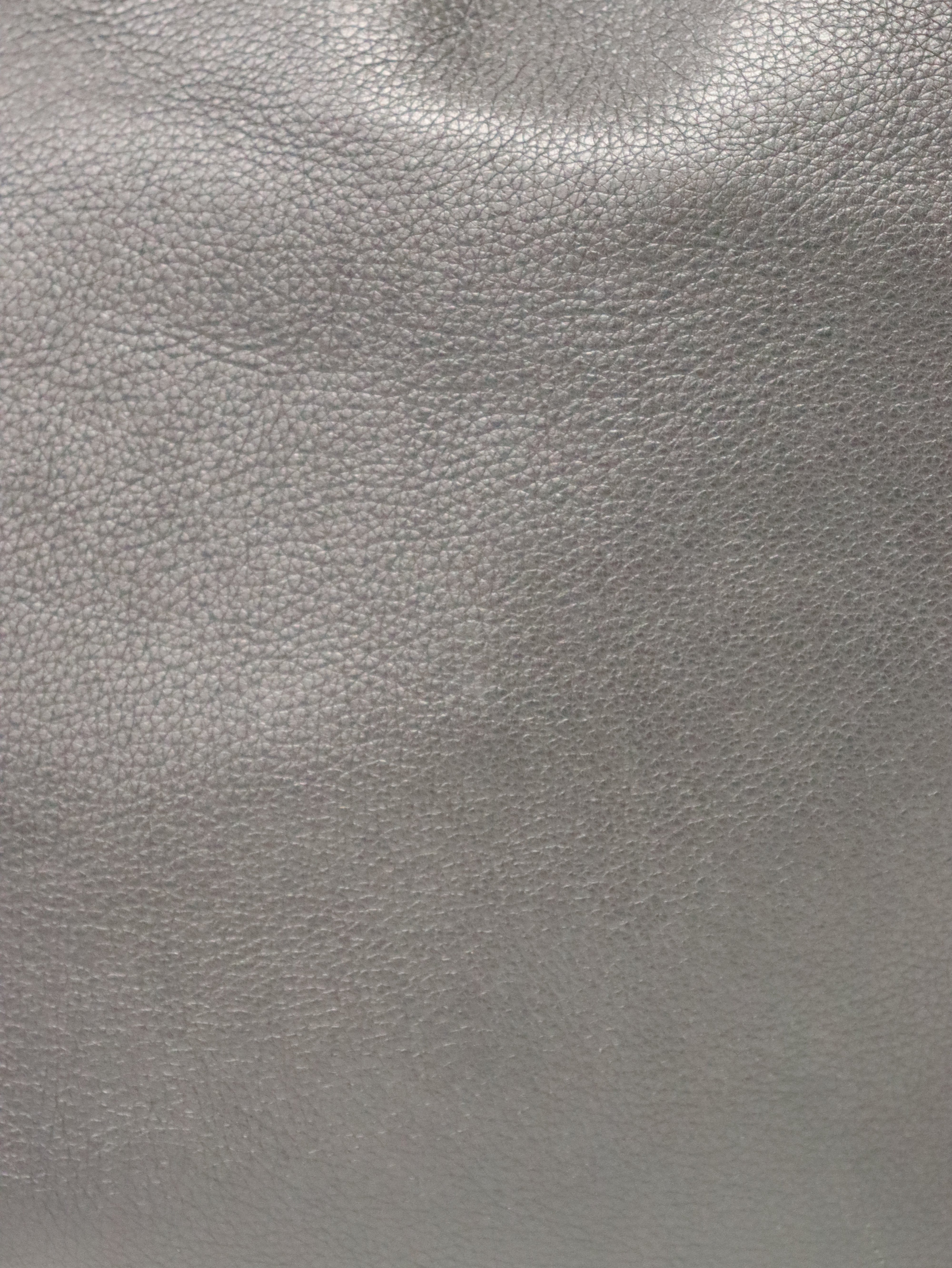 Leather One-Shoulder Bag