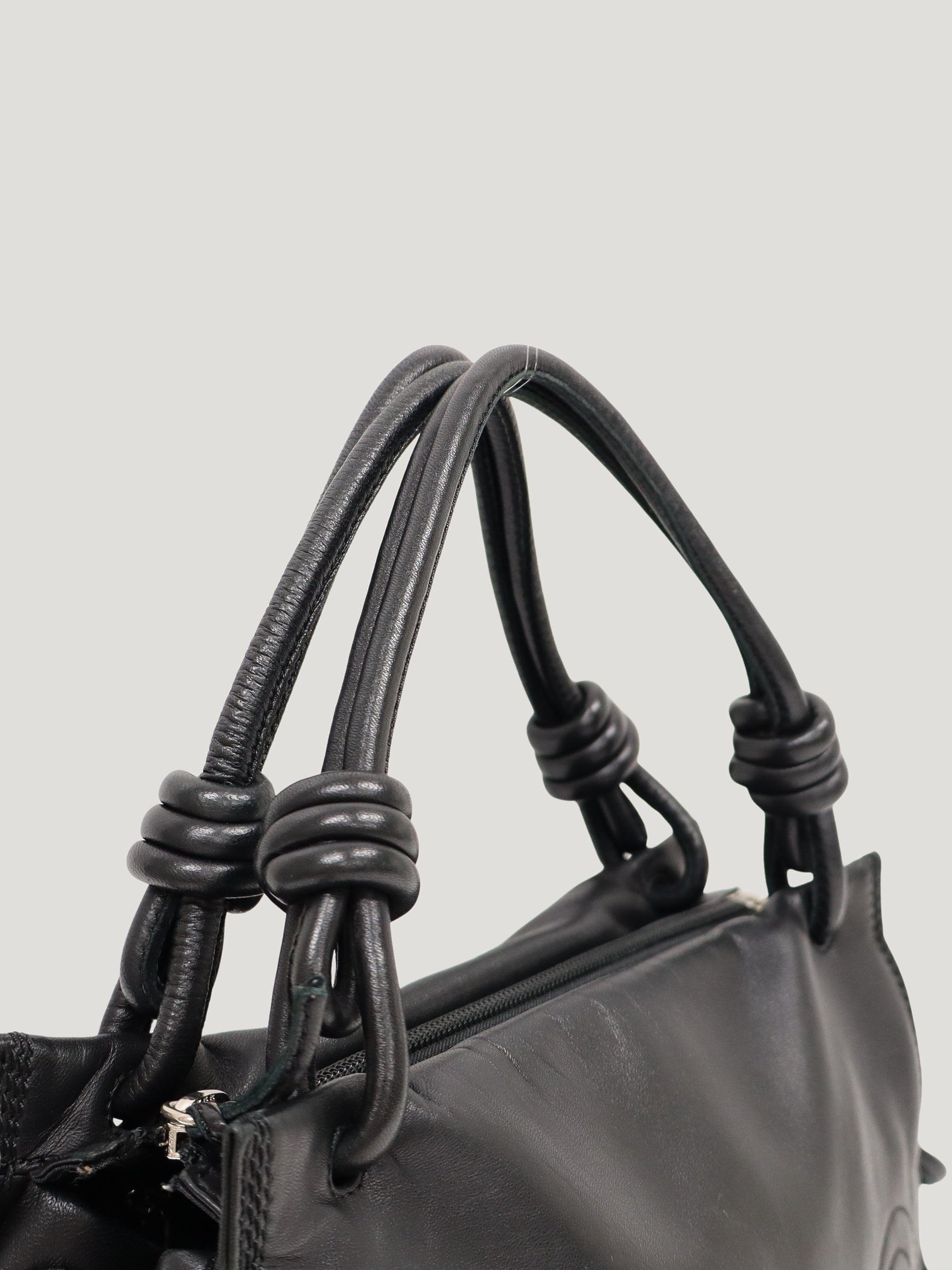 アナグラムナッパレザーハンドバッグ – Hedy