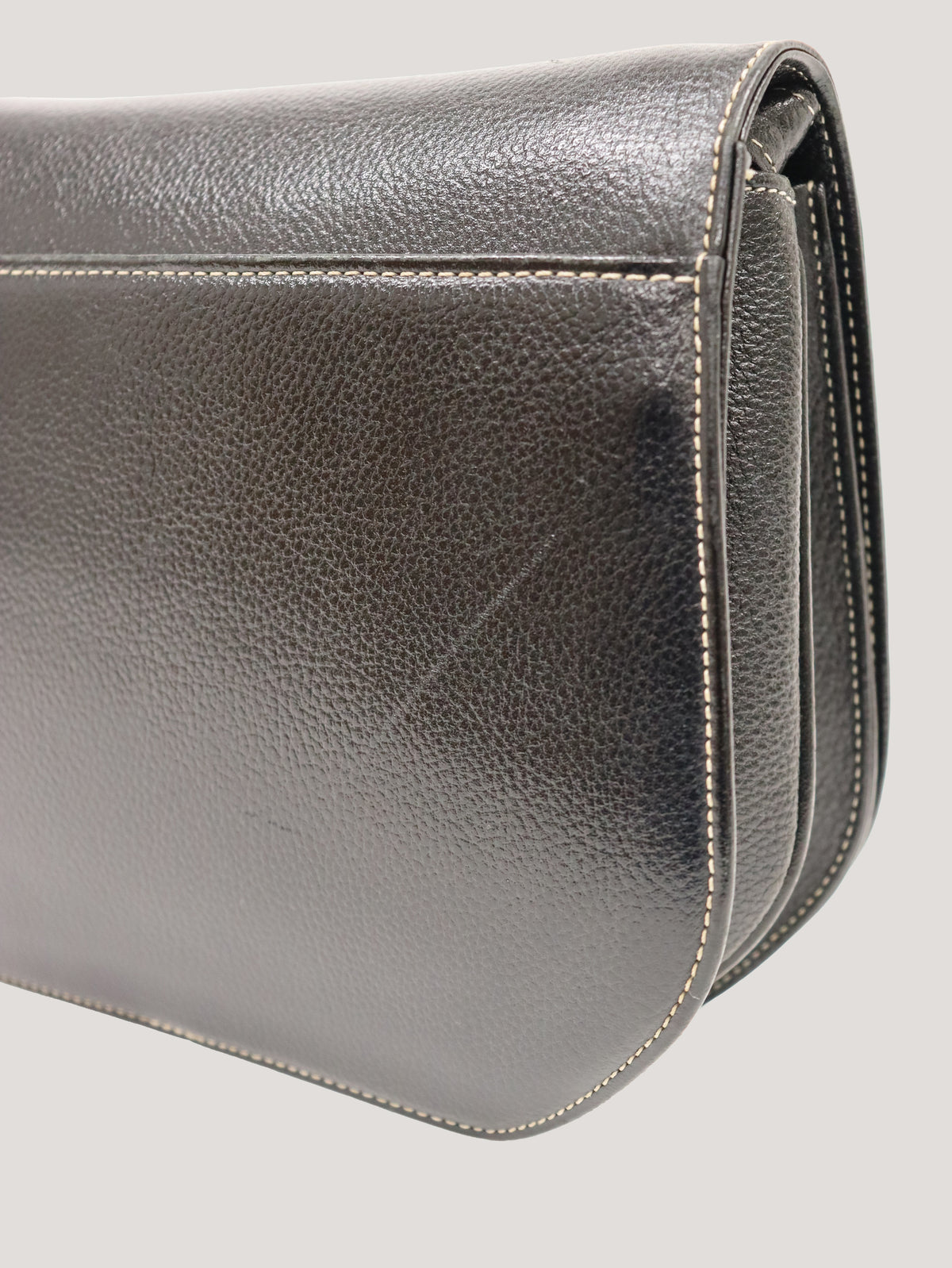Logo-stitched shoulder bag