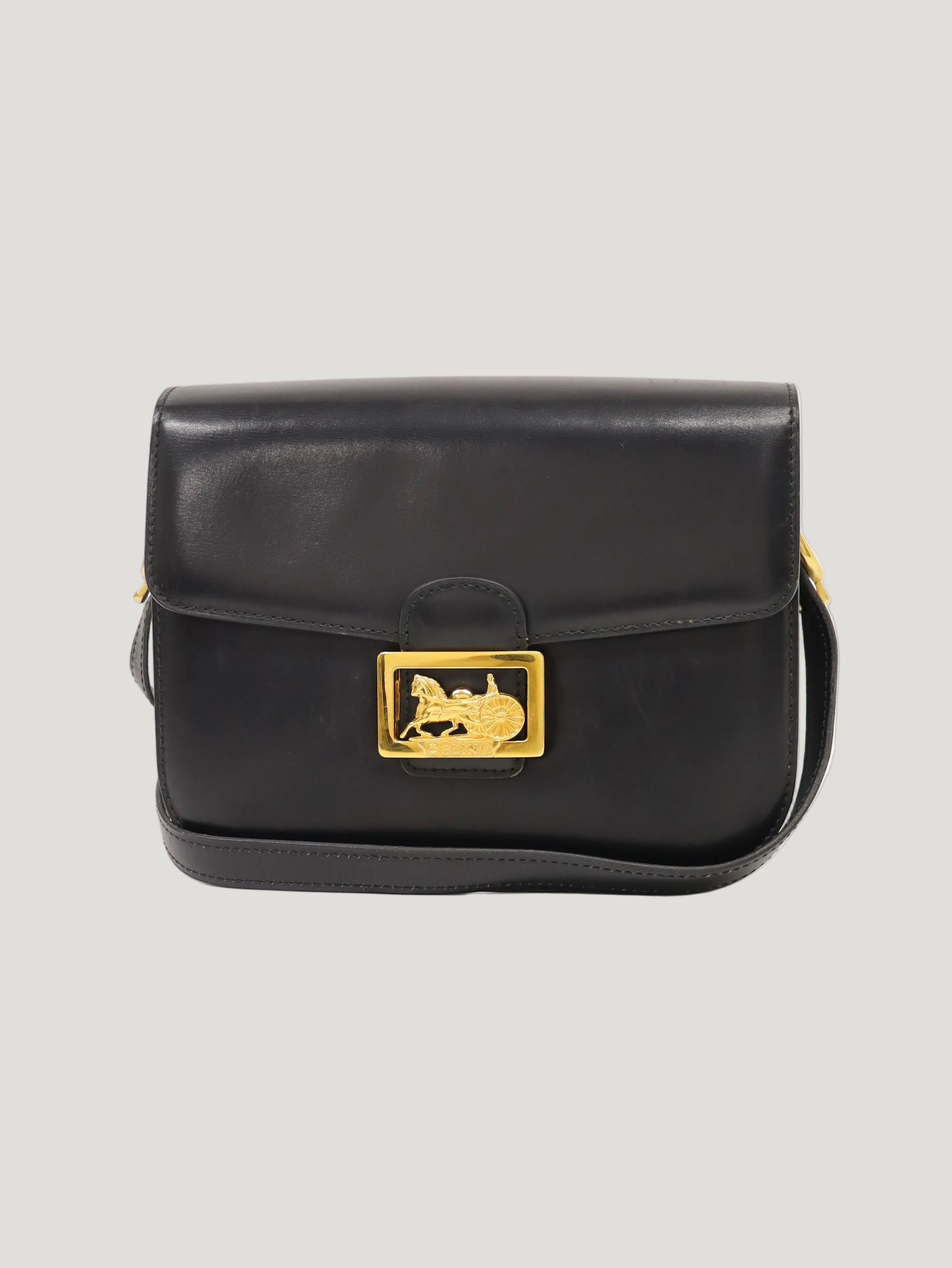 馬車金具レザーショルダーバッグ – Hedy