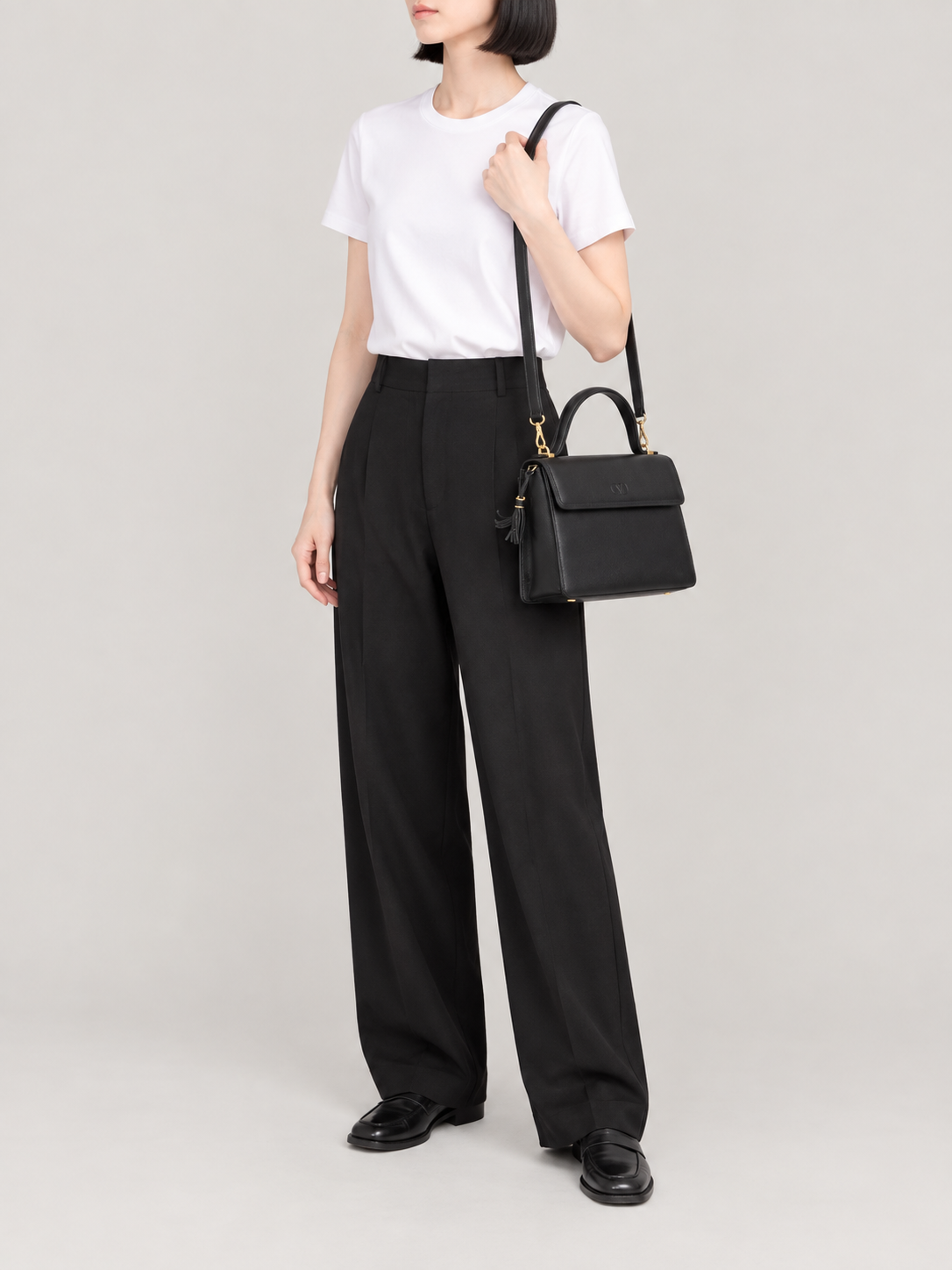ロゴ刻印レザー2Wayバッグ