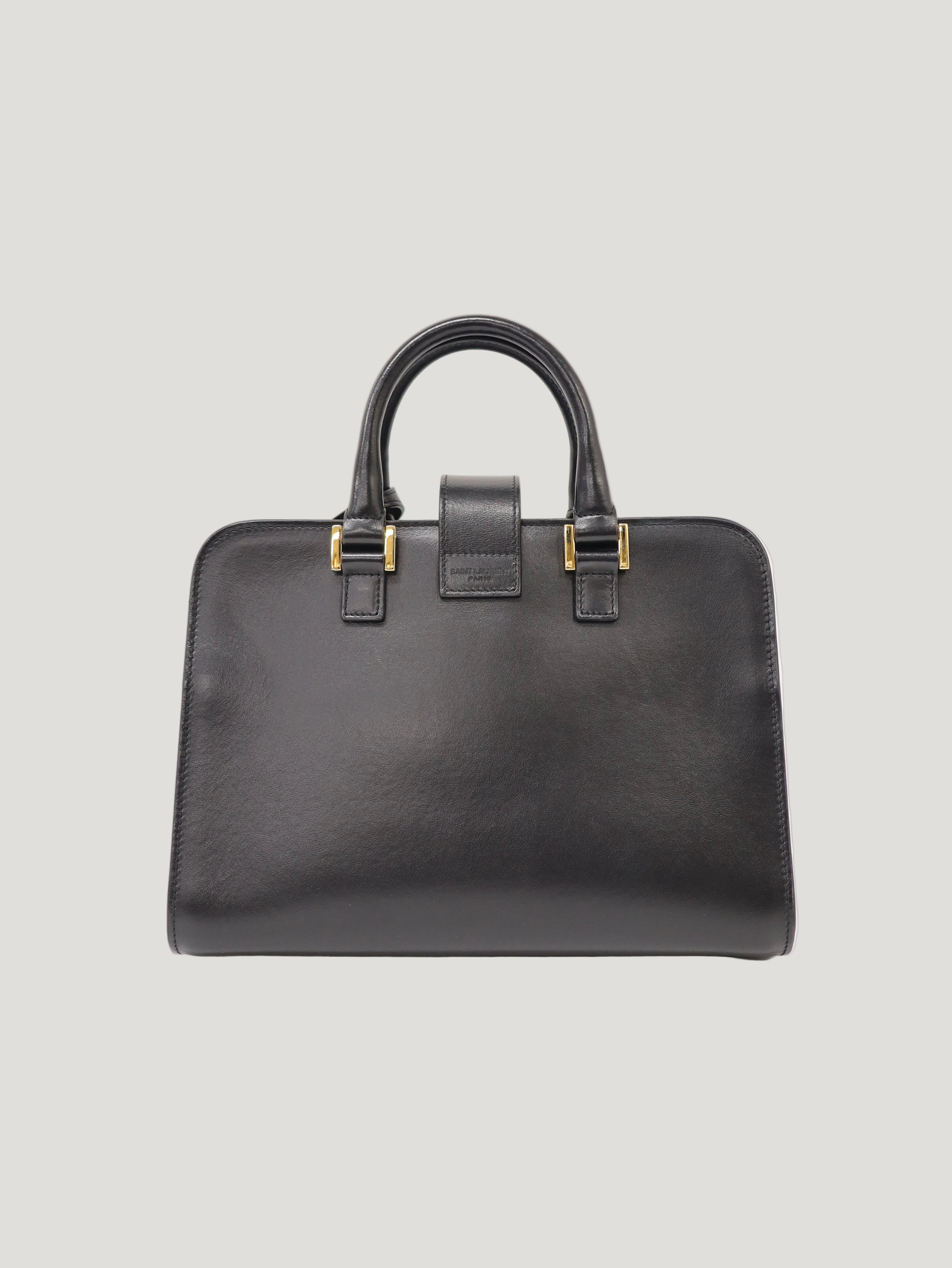 ベイビーカバス