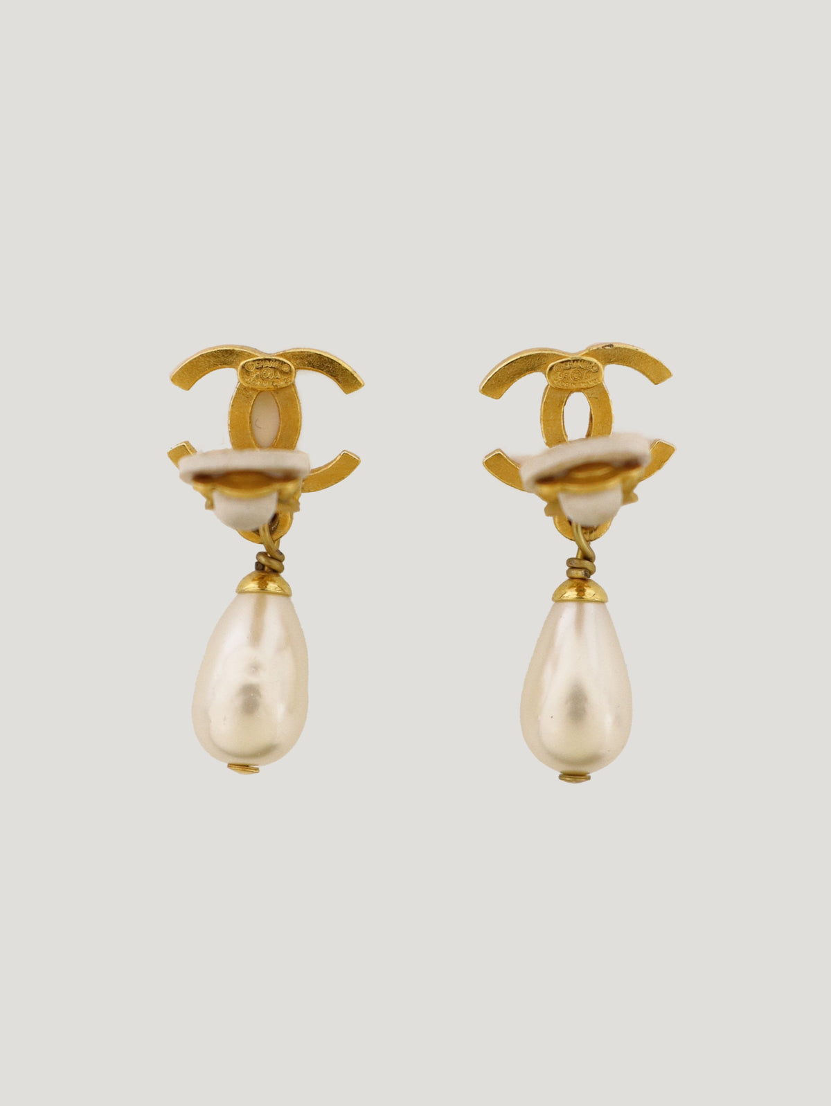COCO Pearl Earrings