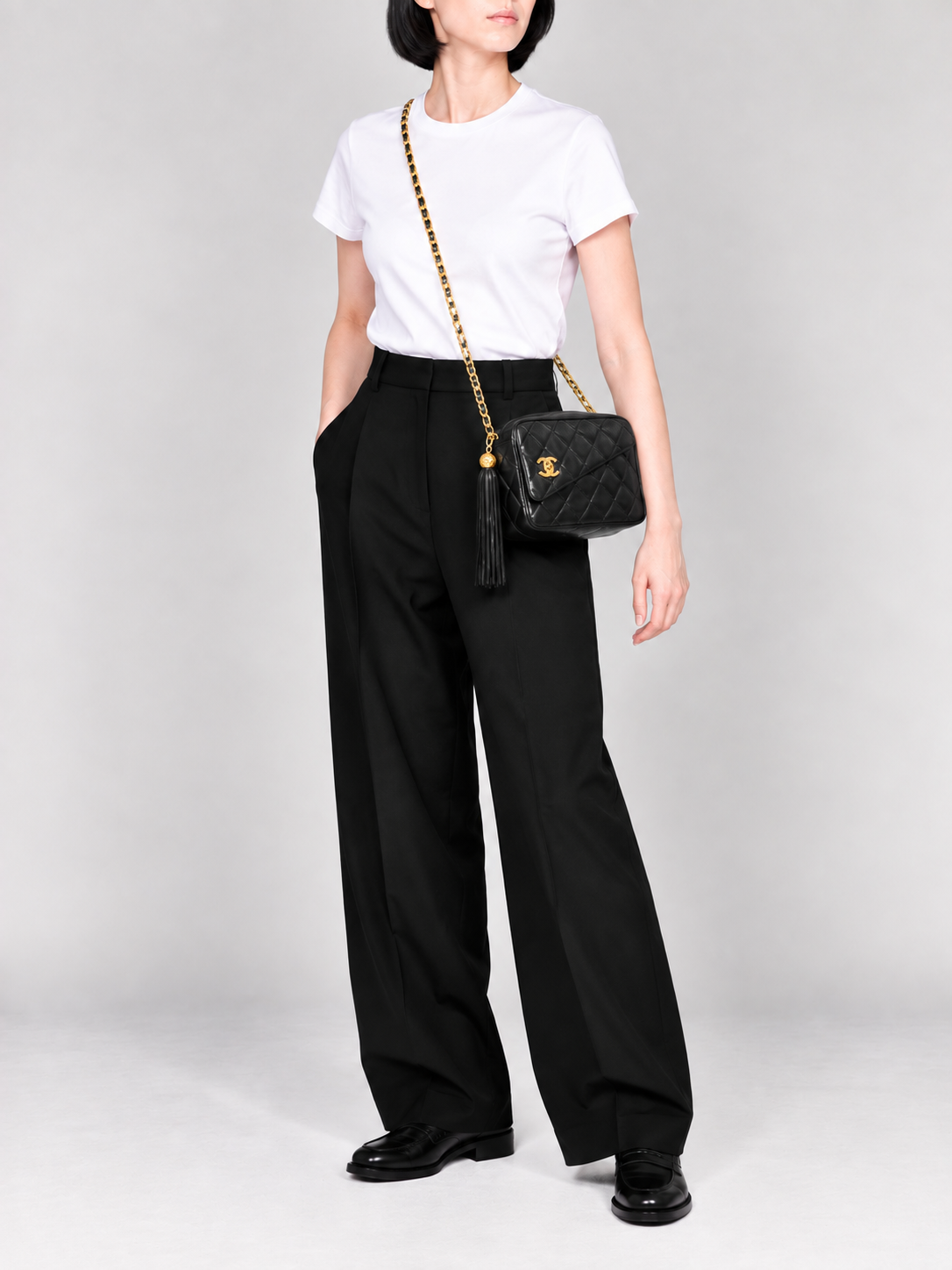 COCO Turn-Lock Chain Shoulder Bag