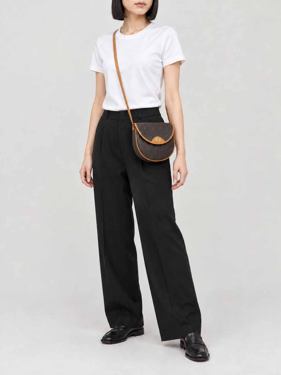 ハニカム柄ショルダーバッグ