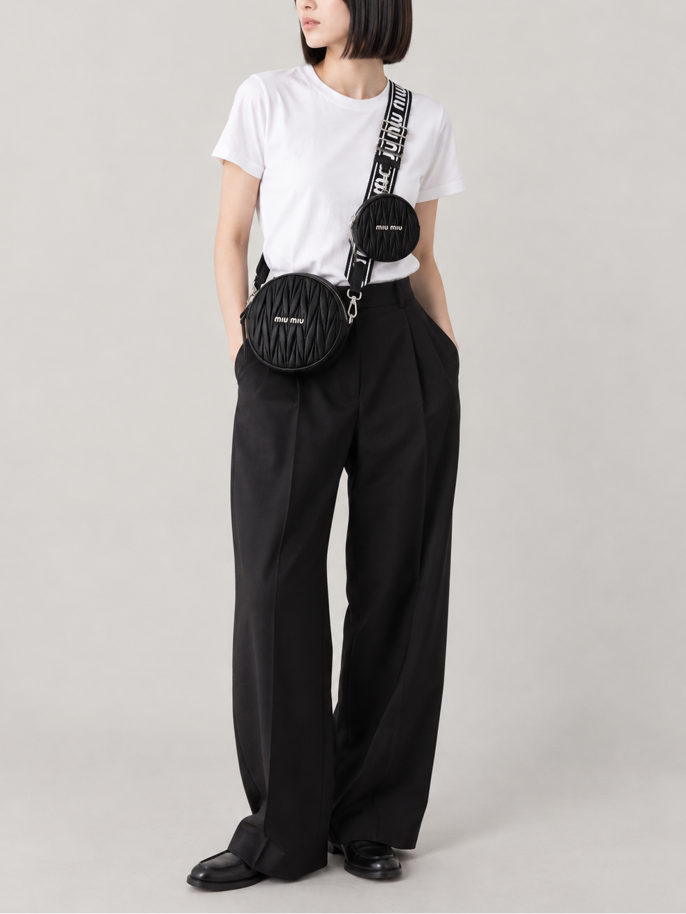 Matelassé shoulder bag