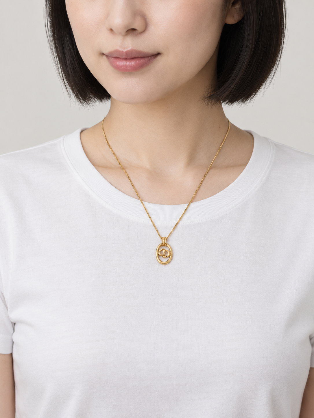 CD Oval Necklace
